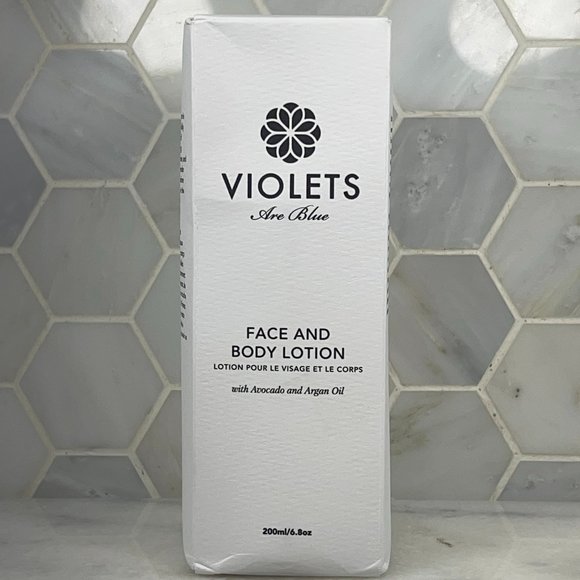 Violets are Blue Body Lotion with Avocado, Coconut, and Argan Oil 200ml 6.8 oz - Picture 1 of 1